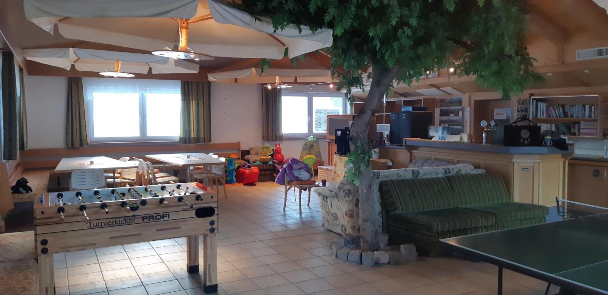 App 1 - Farbennest Mit Fruehstueck Teekueche, Sommerbergbahnen Inkl Tannheim Dış mekan fotoğraf